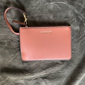 Calvin Klein Women's CK  Signature Large Wristlet Clutch Handbag Wallet